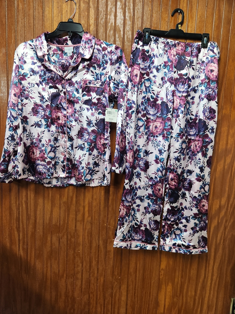 Jaclyn Smith Floral Satin Pajama Set in Purple and Teal
